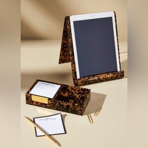 ‼️RARE‼️🎸ANTHROPOLOGIE🎸🔥NWT🔥Joella iPad Stand